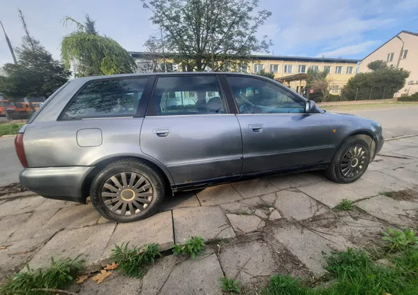 audi a4 Audi A4 cena 4500 przebieg: 237500, rok produkcji 1998 z Kraków